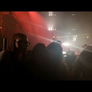 Meet your Posher, Meah